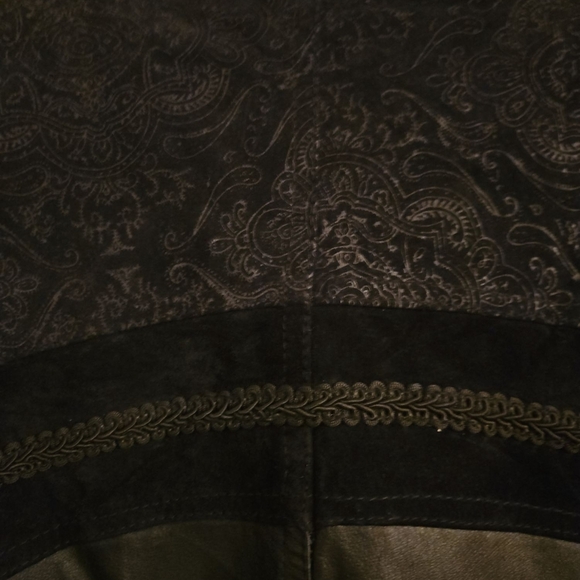 DoubleG Black Leather Jacket, Classic Lapel & Structured Design, Vintage, Sz Med - Picture 9 of 12